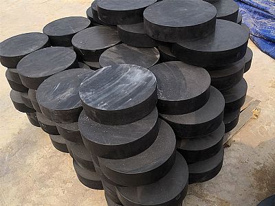 石泉县板式橡胶支座由若干层橡胶片与薄钢板经加压硫化